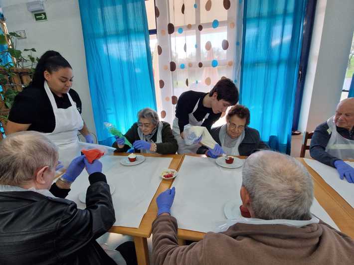 Workshop de Natal com Idosos do Centro de Dia de Alcanhões