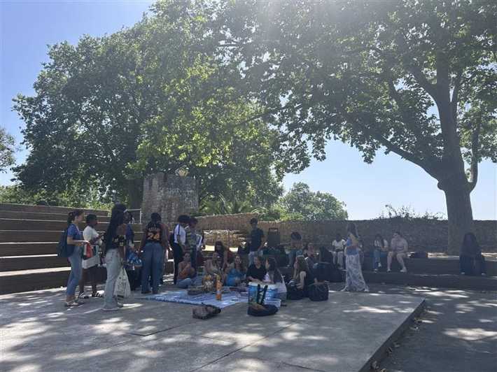 Piquenique partilhado entre alunos EPVT
