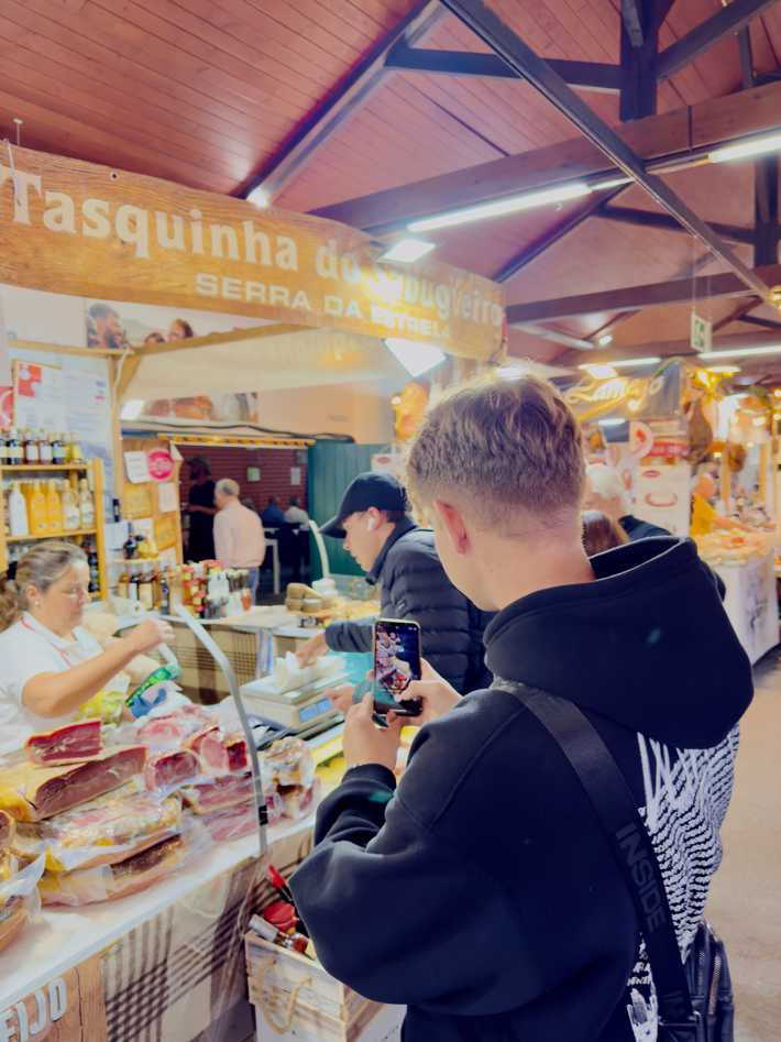 Alunos da EPVT em Aula Aberta no Festival Nacional de Gastronomia 