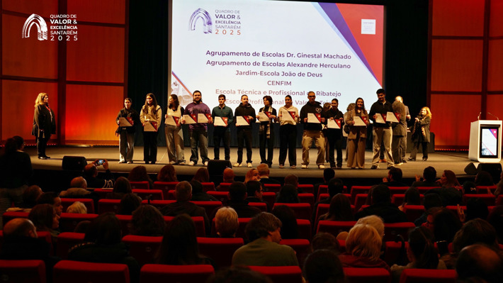 Alunos da EPVT distinguidos na Cerimónia de Entrega dos Diplomas de Valor e Excelência 2024/2025 