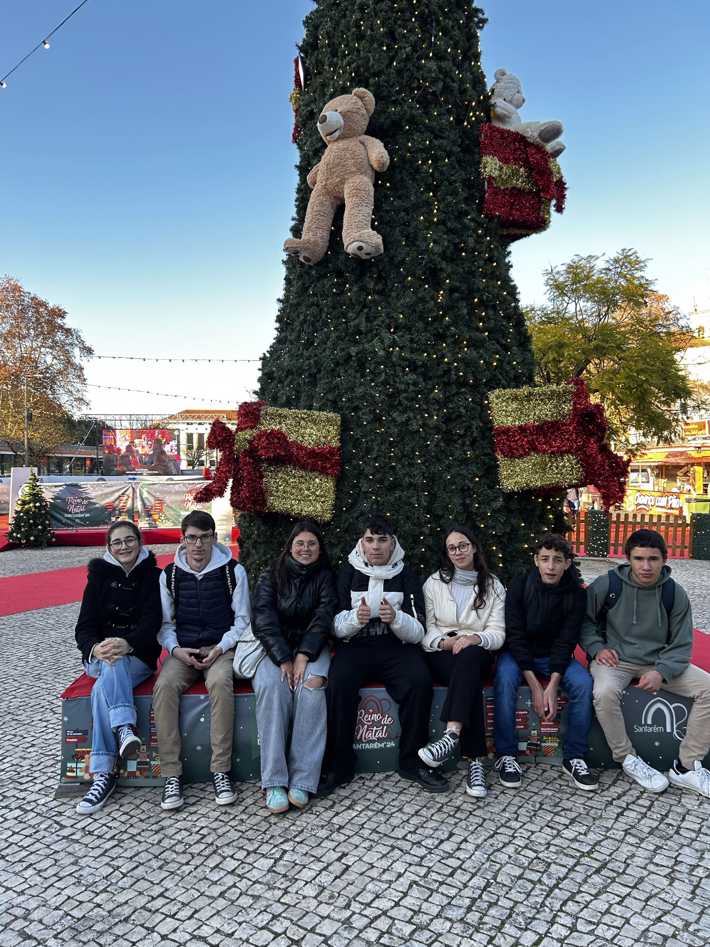 Alunos do CEF visitam Mercado de Natal em Santarém