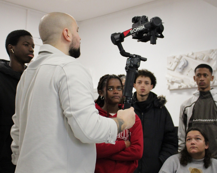 EPVT Investe em Equipamento Profissional para Preparar Futuros Técnicos de Multimédia