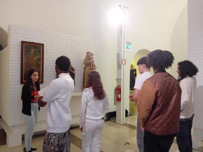 Alunos da EPVT descobrem o Barroco no Museu Diocesano 