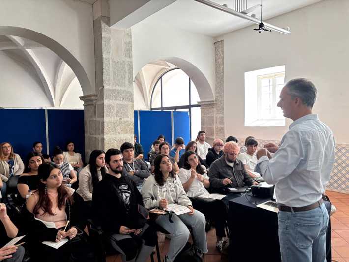 Alunos finalistas da EPVT esclarecem dúvidas sobre o ensino superior com o Instituto Politécnico de Santarém